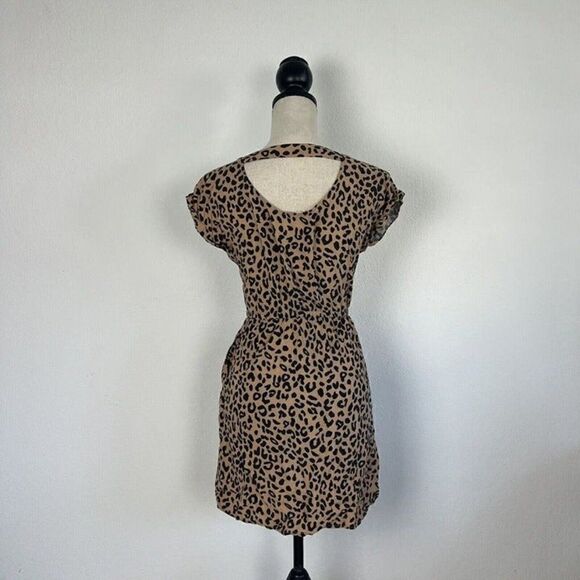 Pink Republic Women’s Animal Cheetah Print Summer Mini Dress Lightweight Size XS - Picture 2 of 12